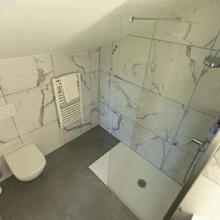 Pensjonat Sleepoteca Sentilj