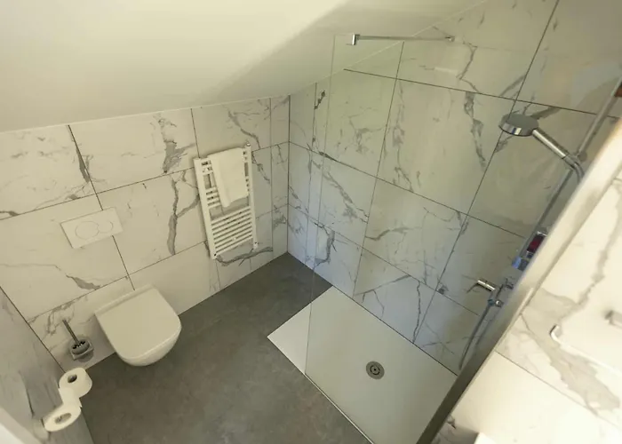 Gasthuis Sleepoteca Sentilj